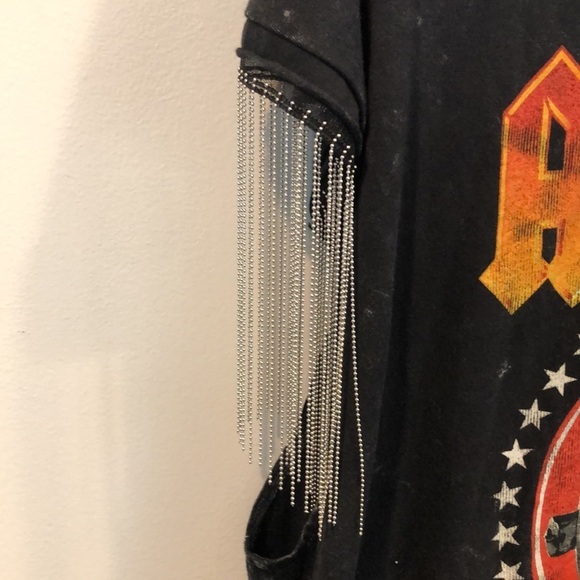 AC/DC T-shirt with Silver Beaded Chain on Shoulders Size XL - Picture 3 of 6